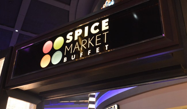 spice market buffet hours